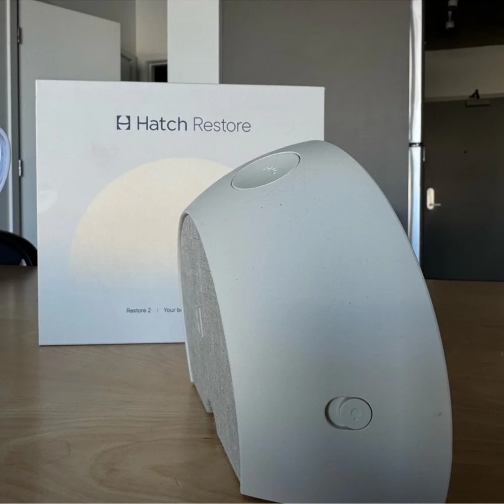 Hatch Restore Sleep Device in White and Gray - Picture 4 of 5